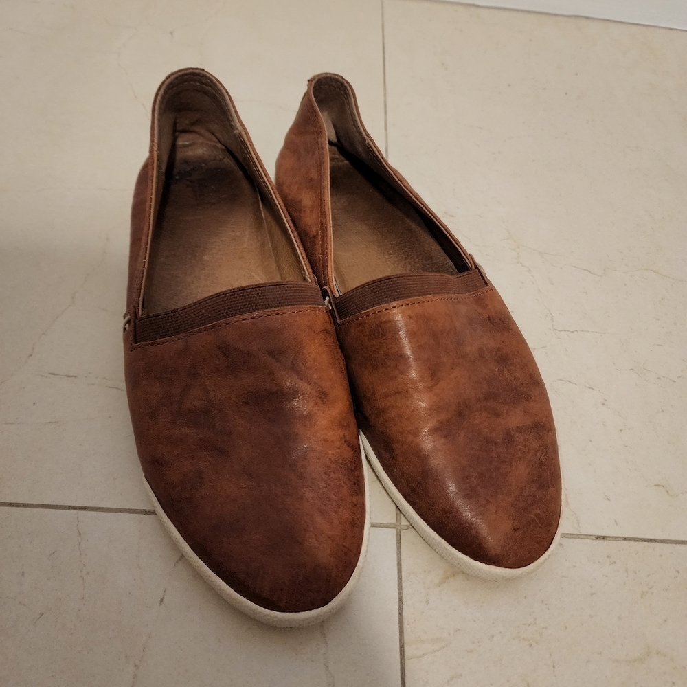 Frye leather slip-ons size 8